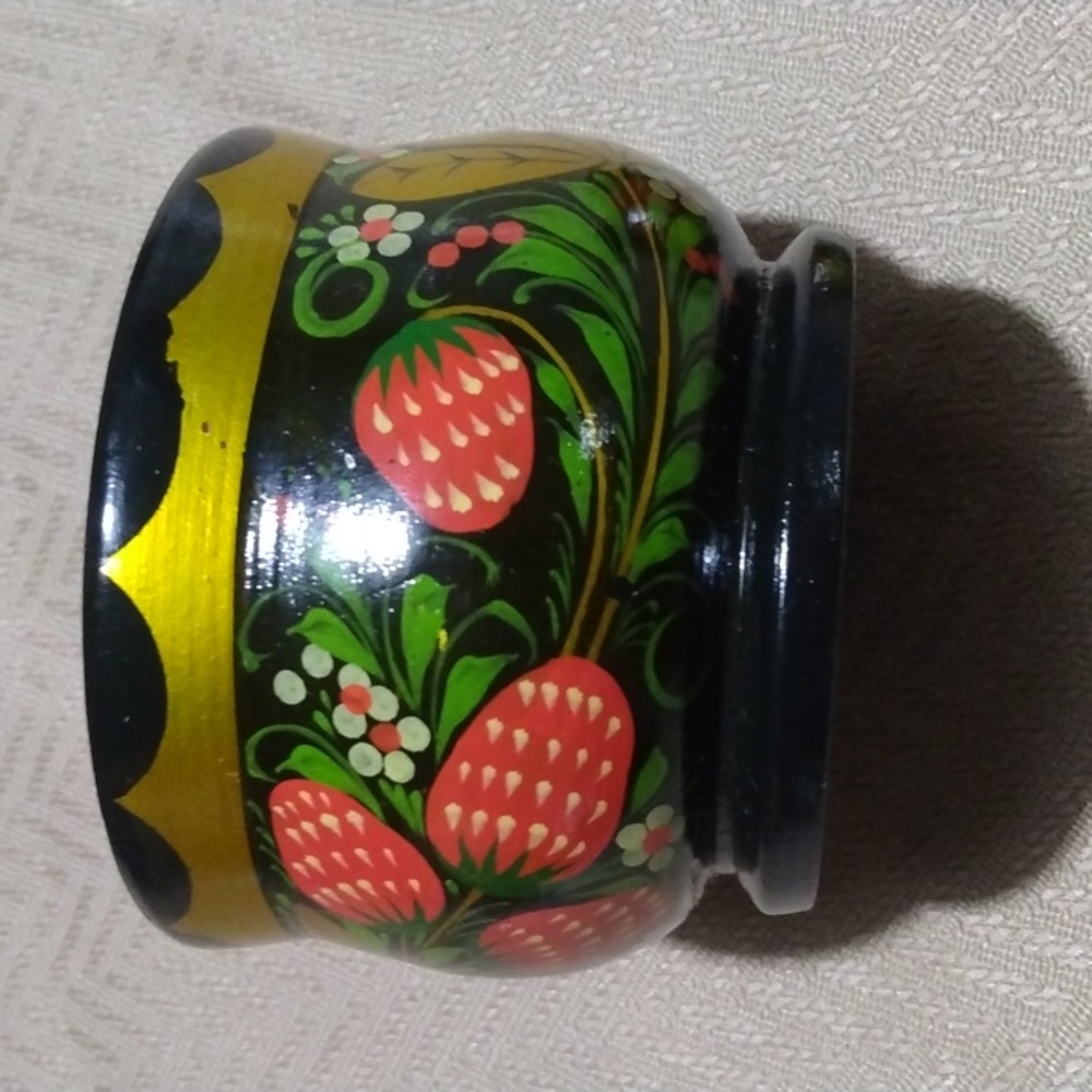 Hand Painted Lacquered Wooden Trinket Box - Picture 6 of 8